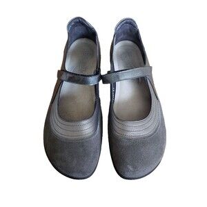 NAOT Women's Kirei Mary Jane Shoes Gray Leather Suede Size 10 EUR 41